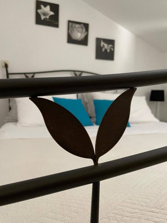 Gorana Two Bedroom Apartment Елса Экстерьер фото